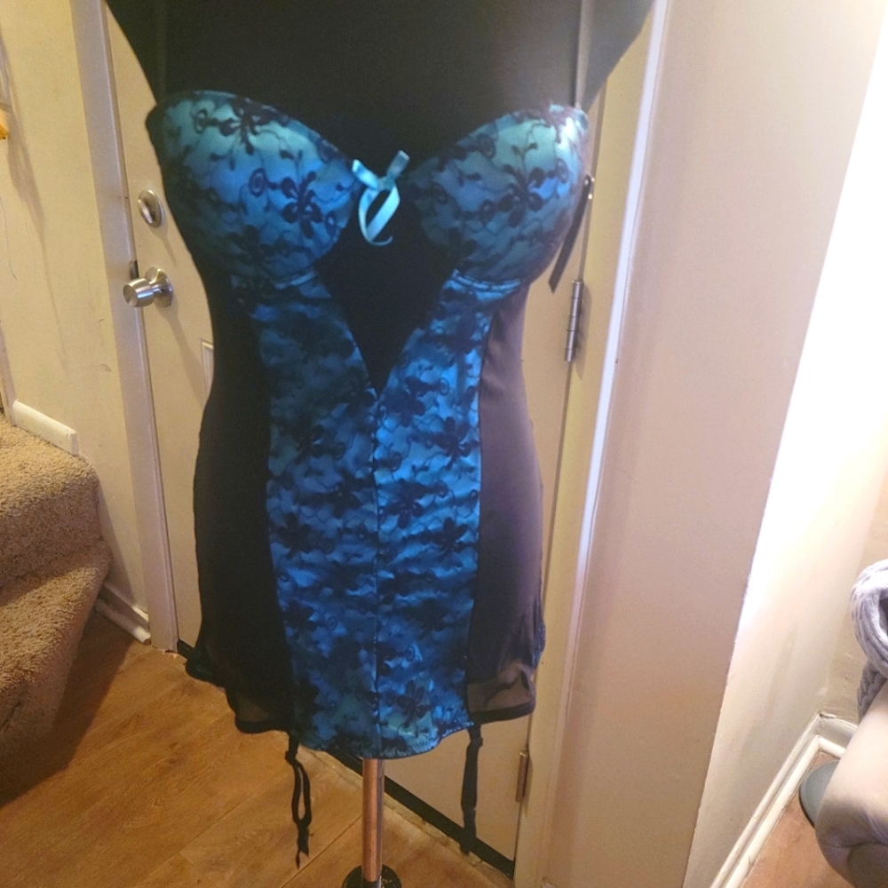 Lingerie set with g-string